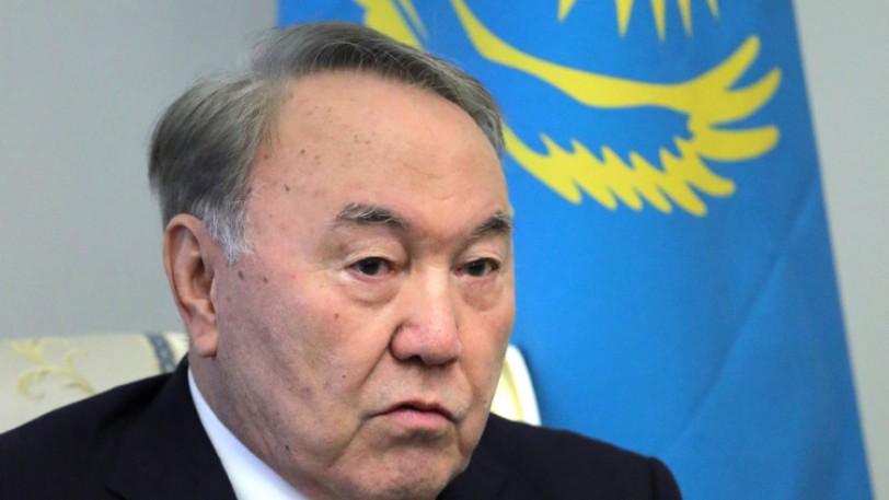 رئيس كازاخستان يبحث التسوية السورية مع دي ميستورا