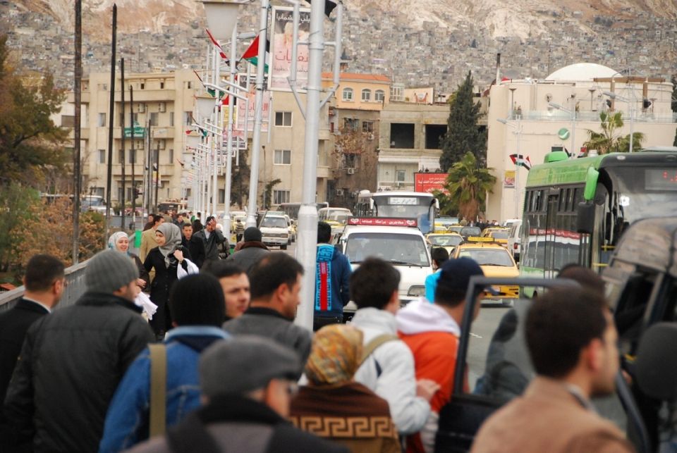 أقل من 1500 باص وسرفيس لتخديم 8 ملايين مواطن في دمشق شركة النقل الداخلي: لسنا مدعومين بالمازوت