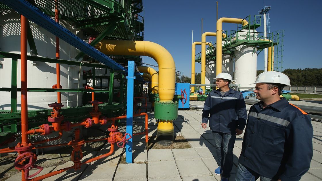 أوروبا تدعو روسيا وأوكرانيا إلى الاتفاق على الغاز