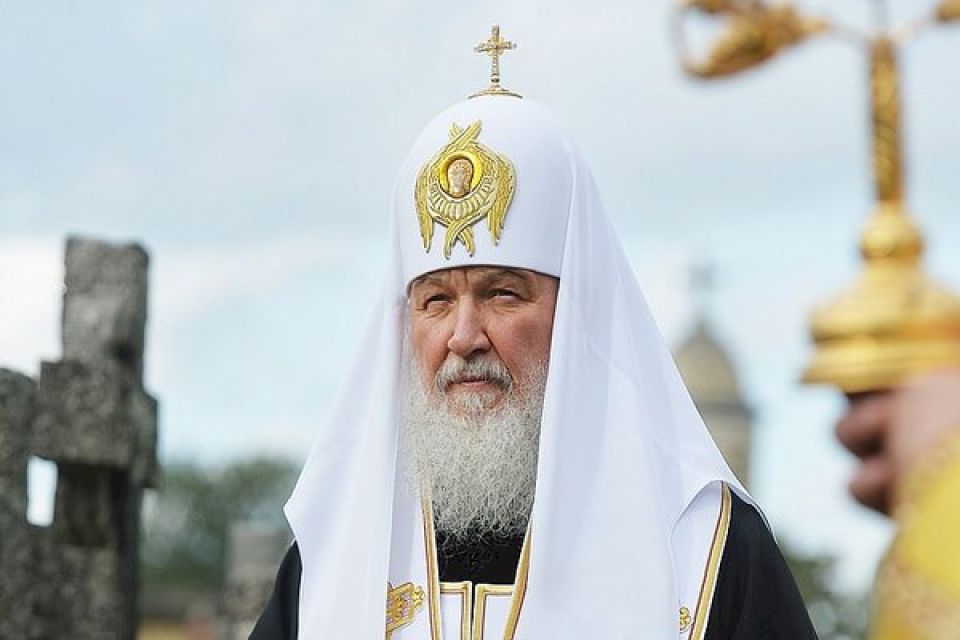 بريطانيا تفرض عقوبات على رئيس الكنيسة الأثوذكسية الروسية
