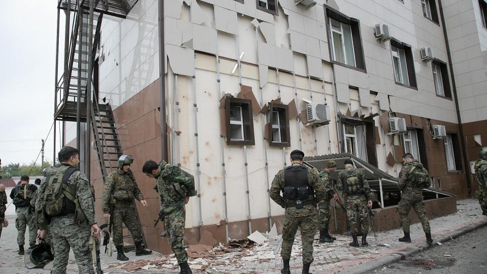 تفجير انتحاري في القوقاز وإصابة ستة عناصر شرطة بجروح