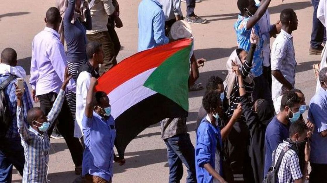 الاشتباكات تتواصل في السودان