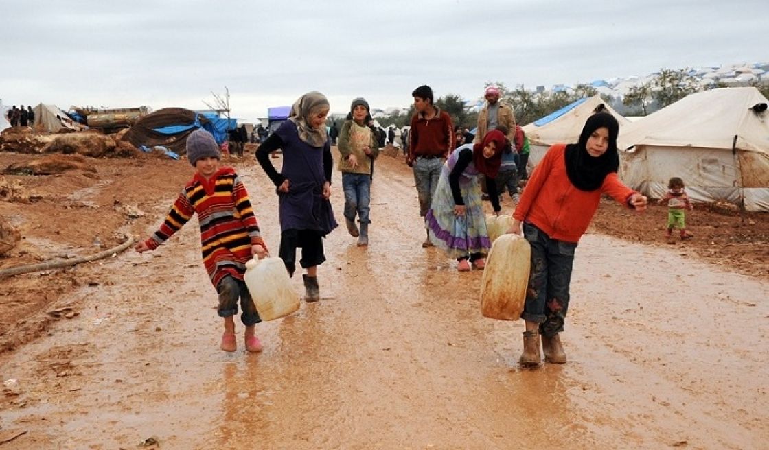 أكثر من 2,5 مليون طفل سوري خارج المدارس في المخيمات والمراكز وسوق العمل والشوارع..