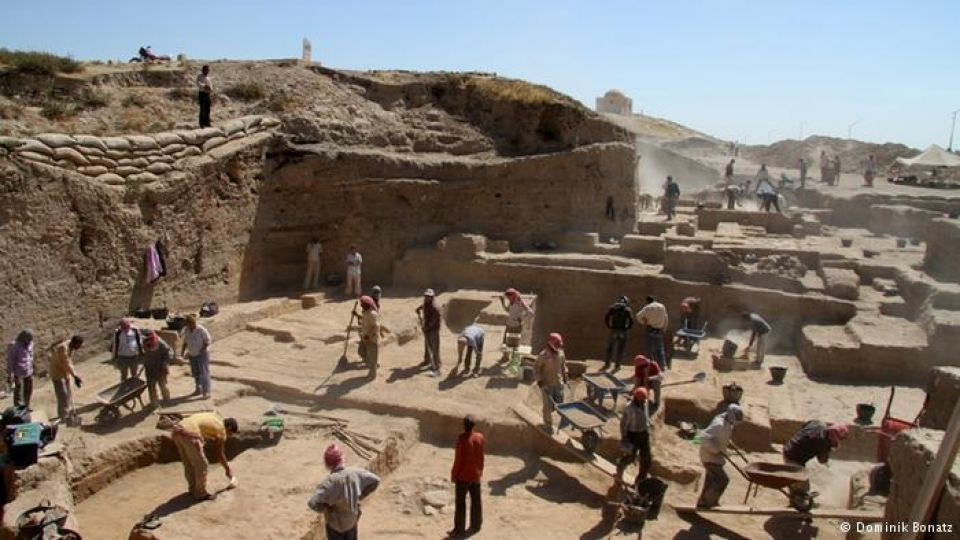 مائة وخمسون عاماً من البحث الأثري في الجزيرة السورية