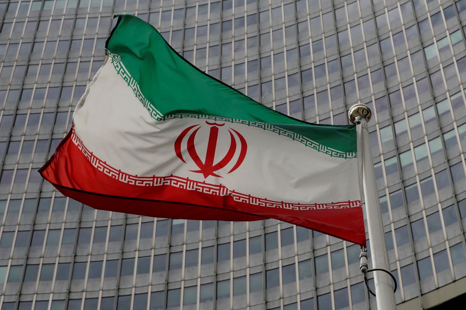 إيران: لا يمكن لنا أن نواصل الالتزام بالاتفاق النووي من طرف واحد