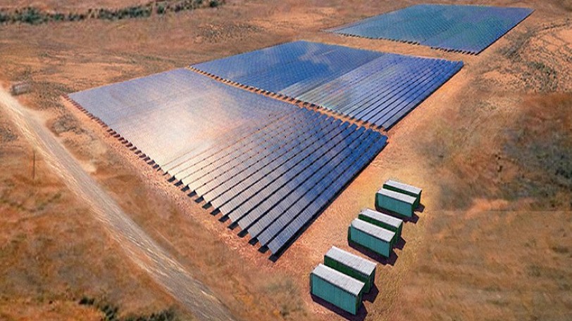 أستراليا تبني أكبر مزرعة للطاقة الشمسية في العالم