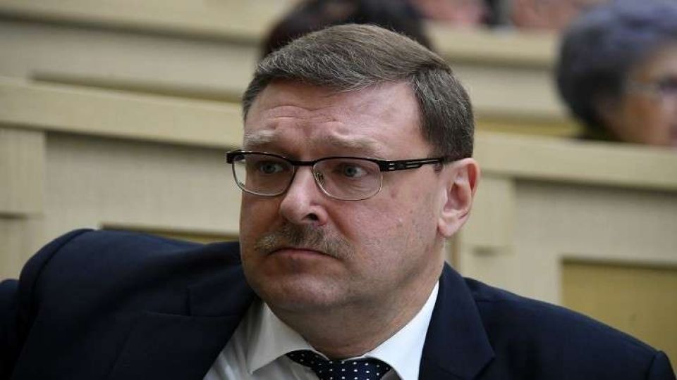 برلماني روسي لوفد هيئة المفاوضات: لا نقف إلى جانب أحد في النزاع السوري