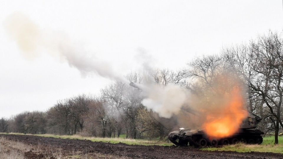 القوات الروسية تواصل التقدم في أرتيوموفسك ومقتل مئات الجنود الأوكران