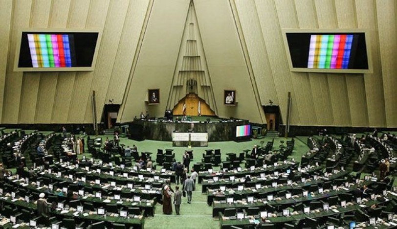 إيران: مجلس الشورى يبدأ دراسة التشكيلة الوزارية للرئيس حسن روحاني