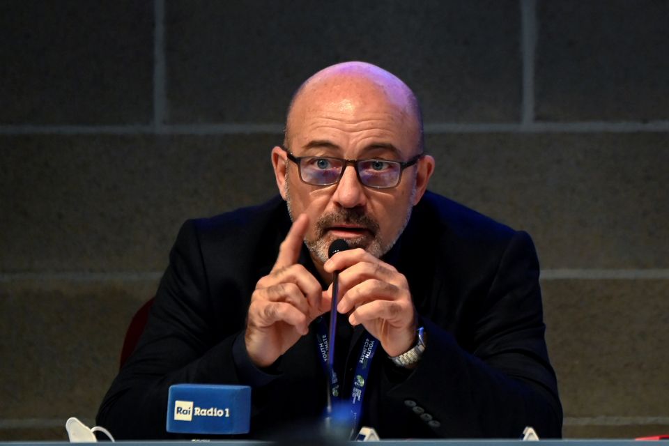 وزير إيطالي: نطالب السماح بمدفوعات الروبل سريعاً (ولو مؤقتاً)