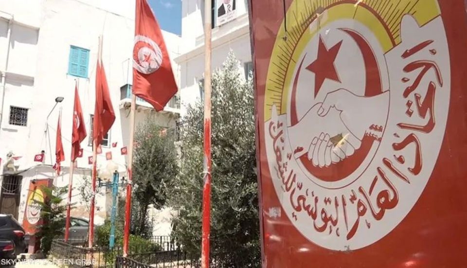 اتحاد الشغل التونسي ينتقد مشروع دستور سعيّد: يضعه فوق المحاسبة