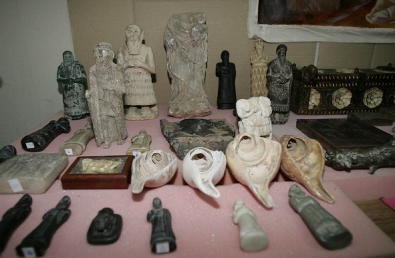 العراق يحاول منع بيع قطع أثرية مسروقة من قبل تنظيم «الدولة الإسلامية» في مزاد كريستيز