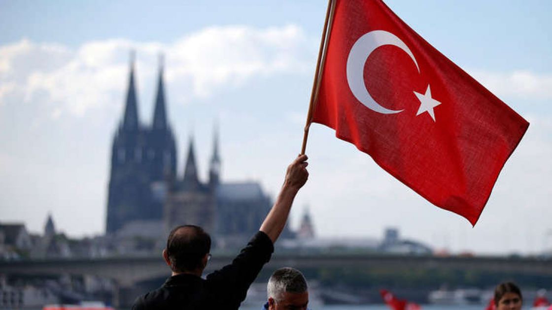 ألمانيا محذرة من عقوبات ترامب: تركيا تعني لأوروبا الأمن