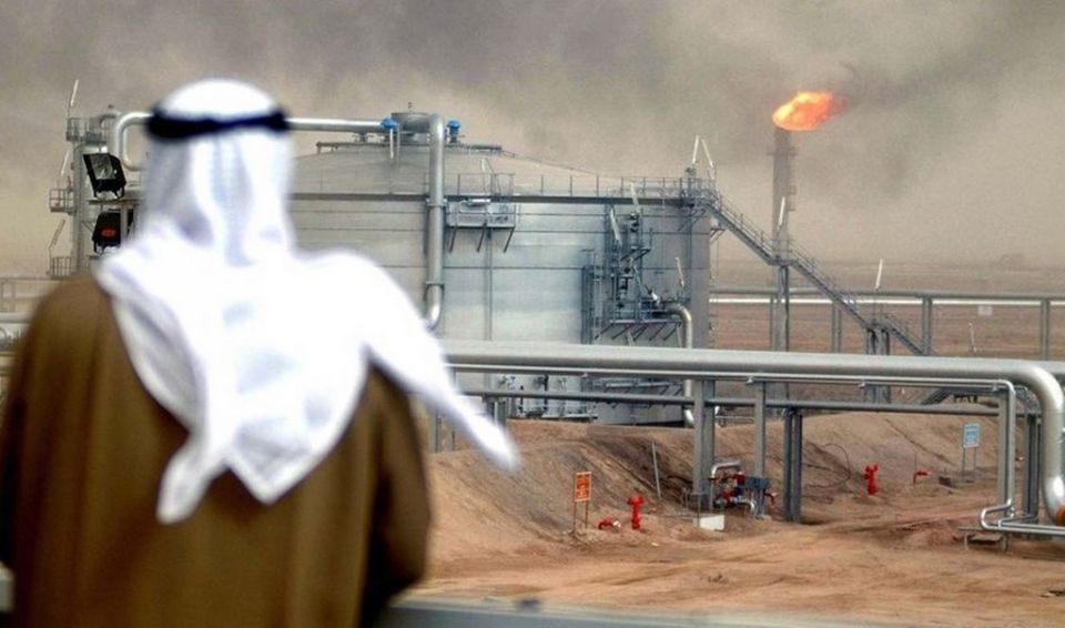 الهجوم النفطي على إيران... والعلاقات الخليجية- الروسية