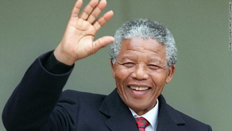 نيلسون مانديلا: المقاتل المُسالم