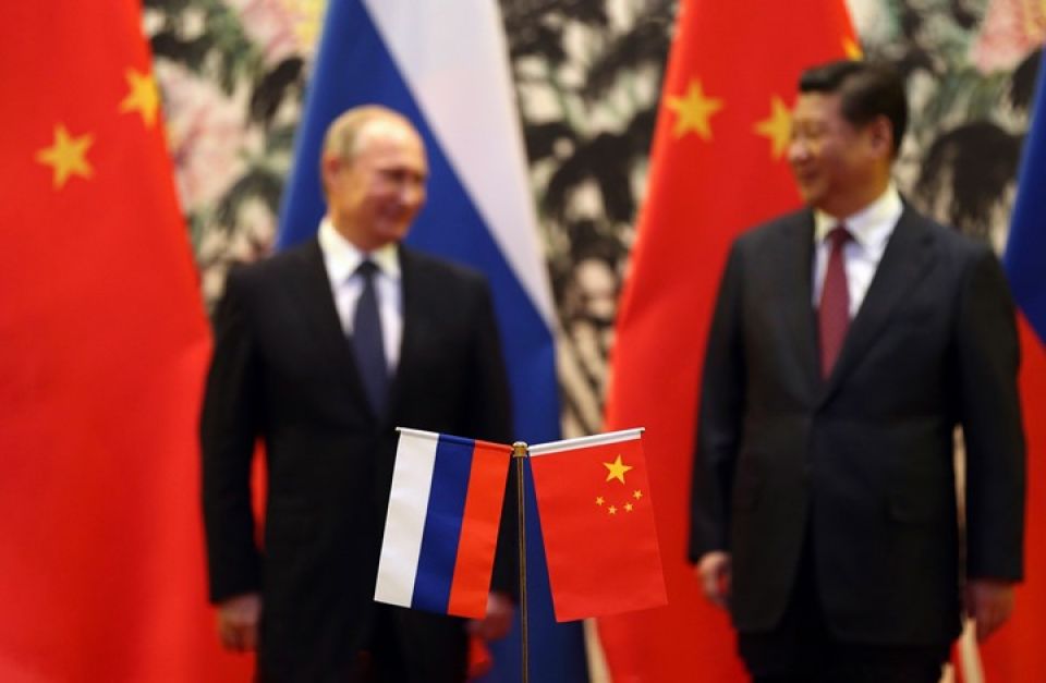 واشنطن تعرب عن «قلقها» من اصطفاف الصين إلى جانب روسيا