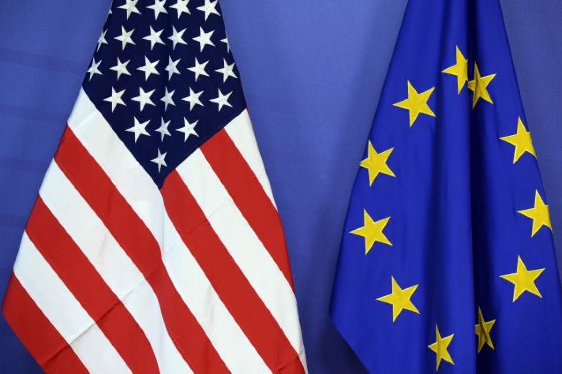 مفاوضات اللحظة الأخيرة بين أوروبا والولايات المتحدة