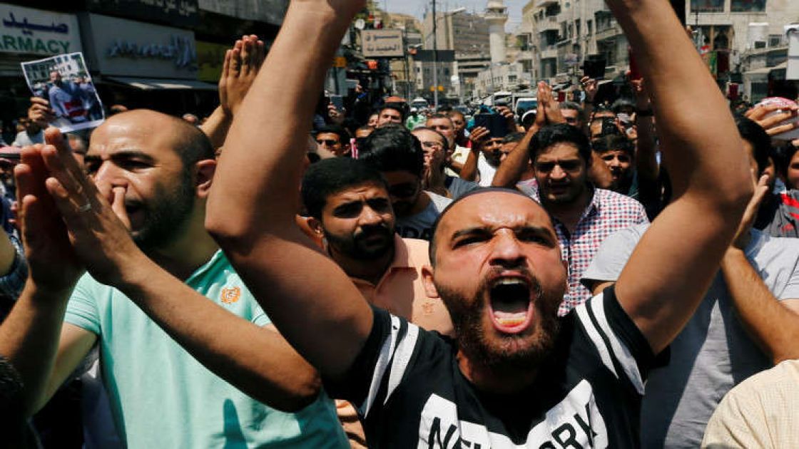 استمرار الاحتجاجات في الأردن