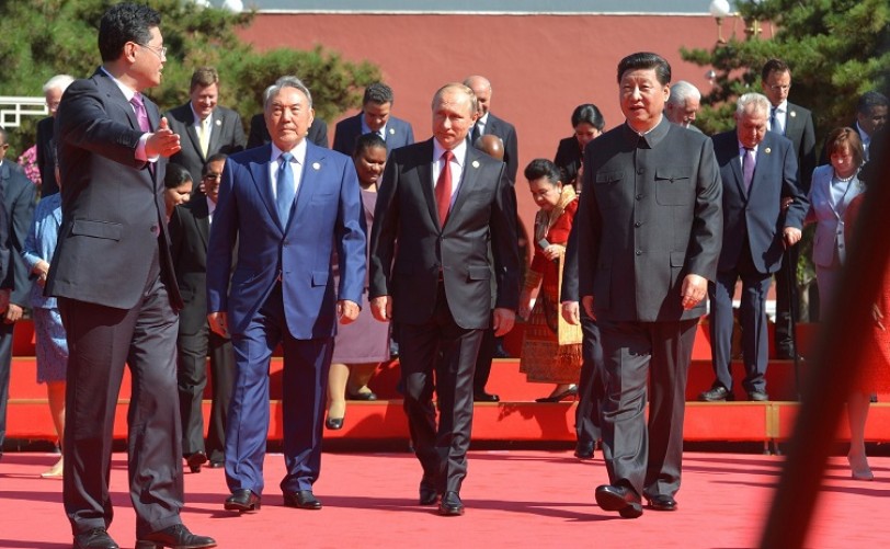 موسكو- بكين: وقف الاستفزازات الأمريكية مقابل تعليق تجارب كوريا الديمقراطية
