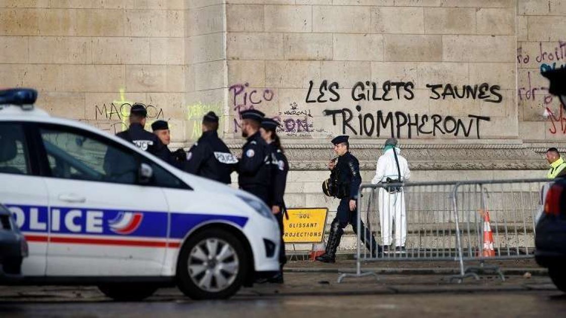 الشرطة الفرنسية تضرب عن العمل تضامناً مع «السترات الصفراء»
