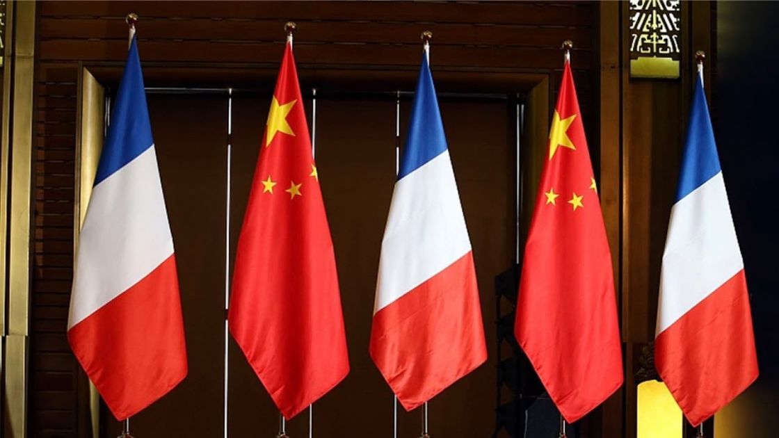 تقارب فرنسي صيني بسبب سياسات الولايات المتحدة؟