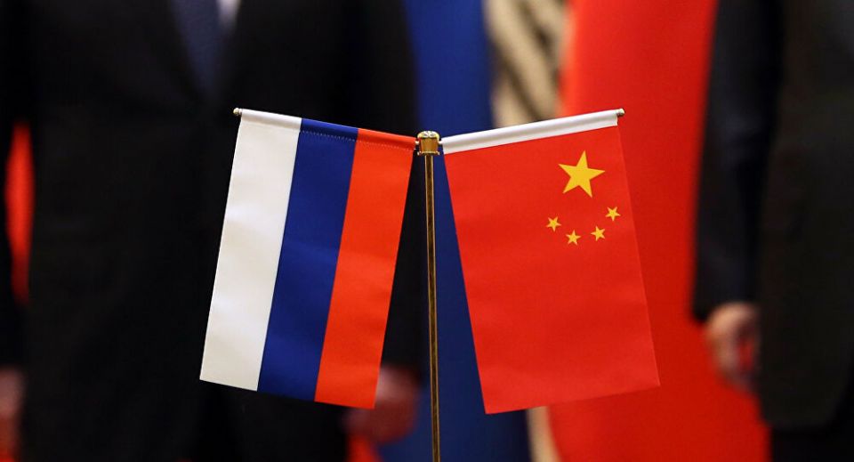 قيود صينية على مسؤولين أمريكيين وحظر روسي على مسؤولين أوروبيين