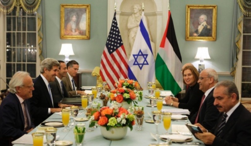 استئناف المفاوضات المباشرة رسميا بين الفلسطينيين و&quot;الاسرائيليين&quot; في واشنطن