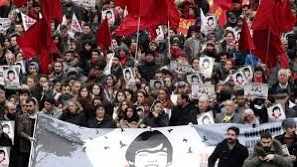 تظاهرة حاشدة ضد الدرع الصاروخي في تركيا