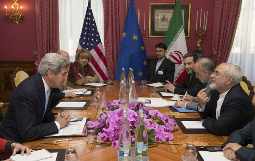 كيري يعلن عن تقدم في المفاوضات حول النووي الإيراني