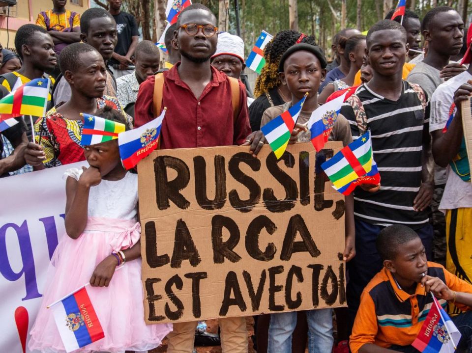 إفريقيا الوسطى تريد التخلّص من هيمنة فرنسا على اقتصادها