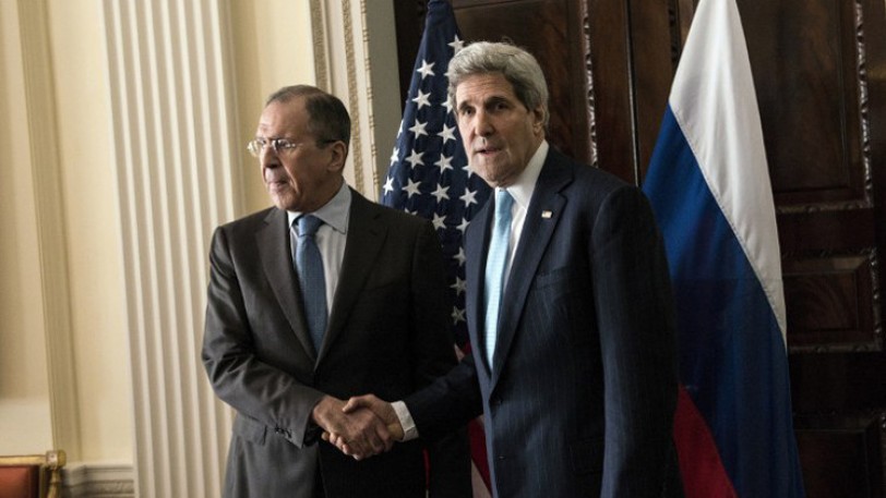 لافروف وكيري يبحثان الأزمة الأوكرانية ومحاربة «الدولة الإسلامية»