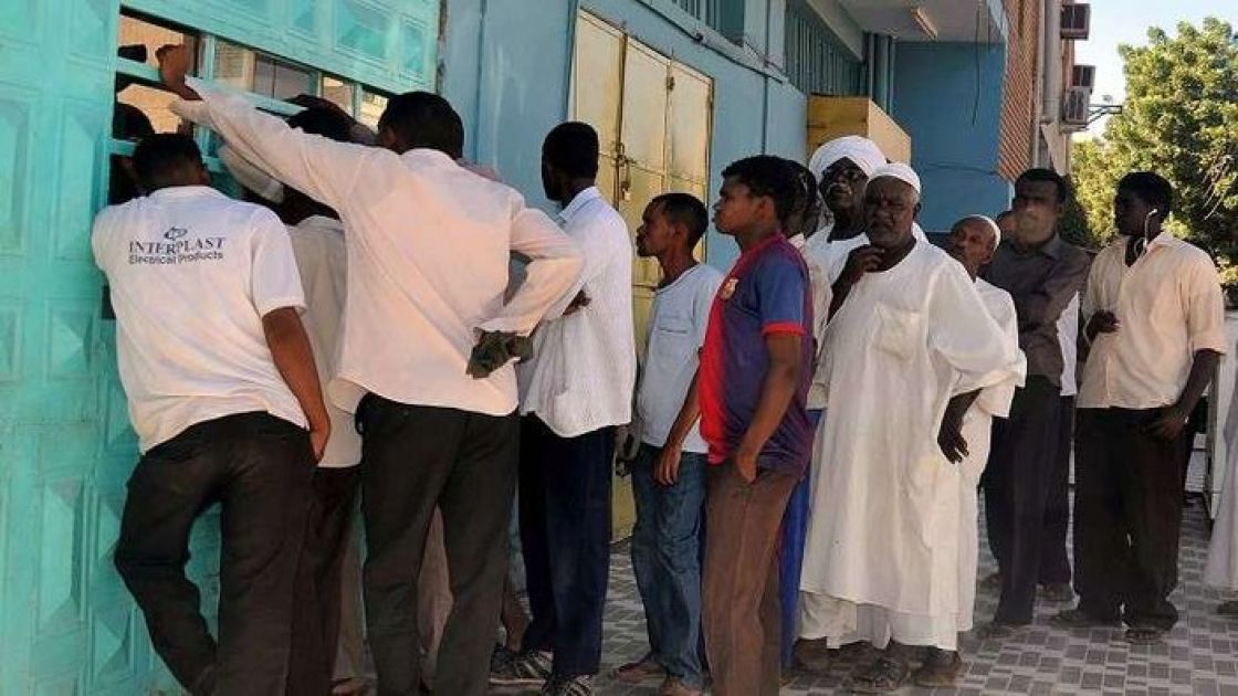 مقتل 6 متظاهرين وإعلان حالة الطوارئ في القضارف السودانية