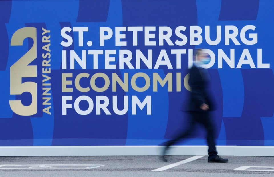 هجمات سيبرانية تؤجل كلمة بوتين بمنتدى سان بطرسبورغ الاقتصادي