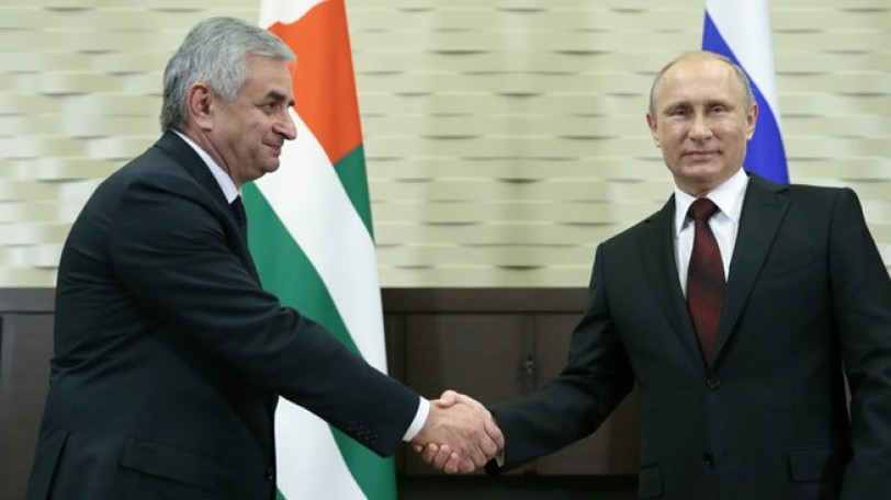 توقيع معاهدة الشراكة الاستراتيجية بين روسيا وأبخازيا