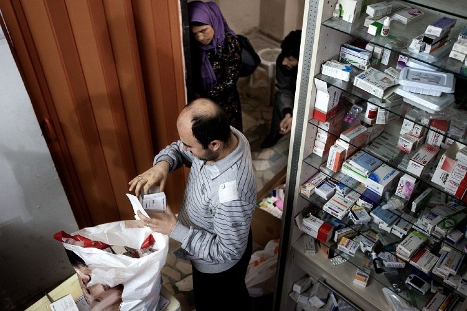 السوريون يشترون الأدوية المهربة والأدوية السورية تباع خارج الحدود!