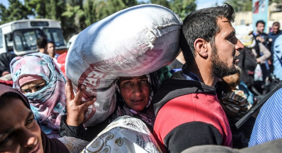 اللاجئون: من يقتل القتيل ويمشي في جنازته؟