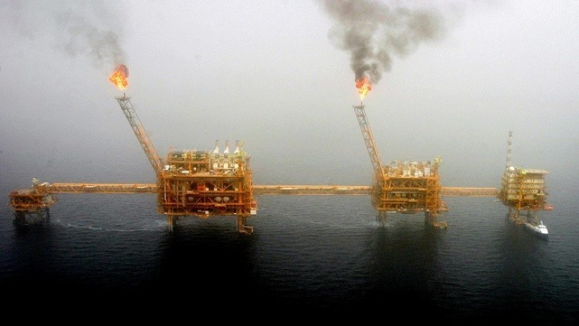 إيران تطور حقل غاز تتقاسمه مع قطر