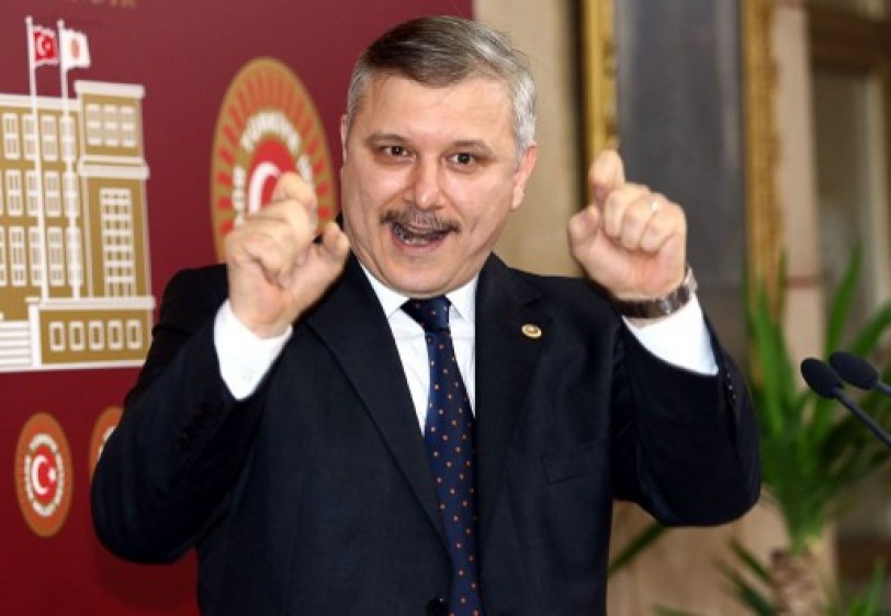 بعد الفضيحة السياسية المالية.. استقالة نائب ثامن من حزب العدالة والتنمية الحاكم في تركيا