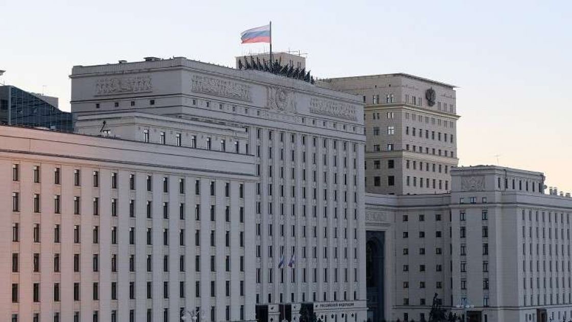 الدفاع الروسية تبحث التسوية السورية مع نائب دي مستورا