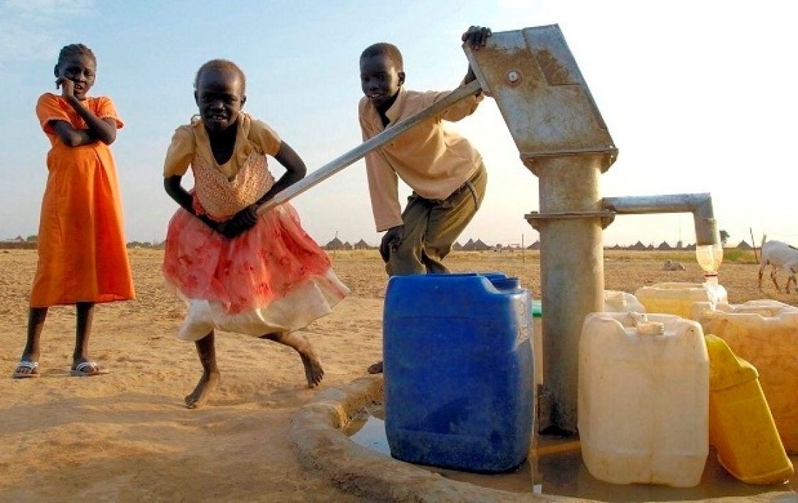 السودان بين الفقر المدقع.. والثنائيات الوهمية