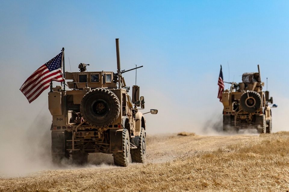 قوات الاحتلال الأمريكي تخلي إحدى قواعدها قرب القامشلي