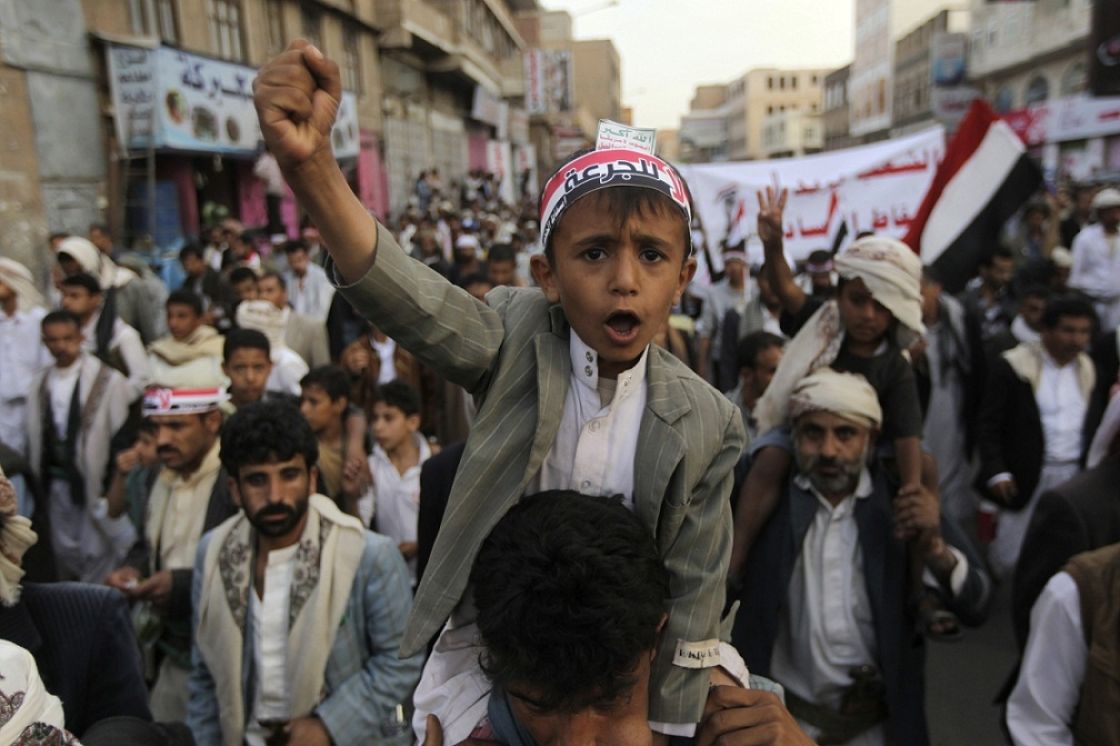 سقطت حكومة اليمن... والدعم أيضاً!