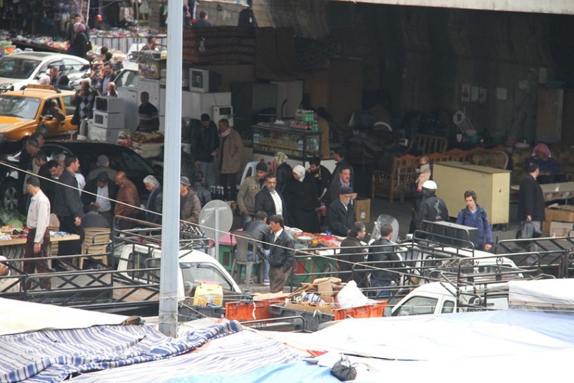 السوريون يرفضون شراء «الأغراض المسروقة».. و«التعفيش» ظاهرة تزدهر في مناطق عديدة