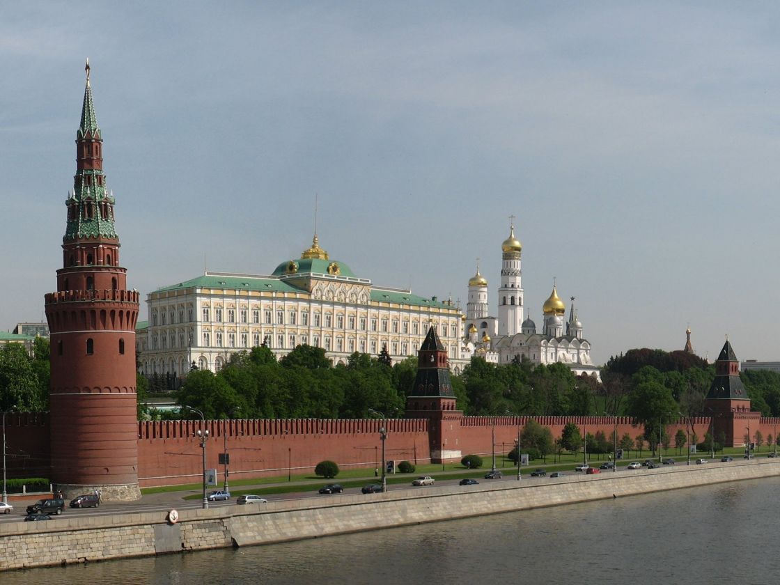 موسكو لا تستبعد عقد لقاء بين بوتين وترامب هذا الصيف