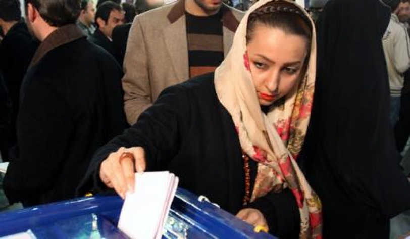6 مرشحين يتافسون في الانتخابات الرئاسية التي انطلقت صباح اليوم في ايران