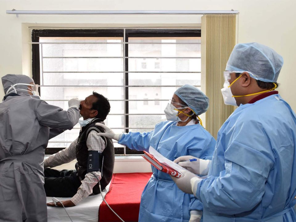 زيادة قياسية بإصابات الجائحة في الهند والمستشفيات تعجز عن الاستيعاب