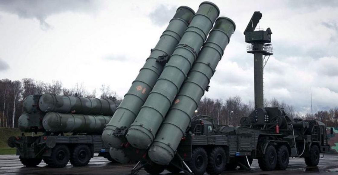 وزير الدفاع الروسي لبوتين : &quot;إس-300&quot; باتت بيد الجيش السوري وجاهزة للاستخدام