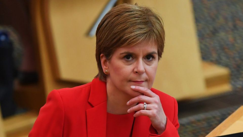 زعيمة اسكتلندا المطالبة بالاستقلال تصف تروس بأنها «كارثة» لكل البلاد