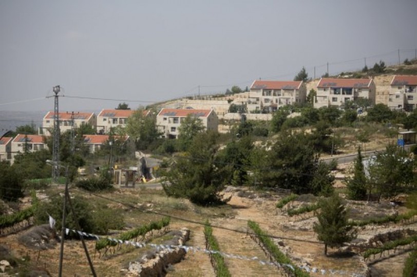 الاحتلال &quot;الاسرائيلي&quot; يعتزم الاستيلاء على 100 دونم من أراضي الفلسطينين في الضفة