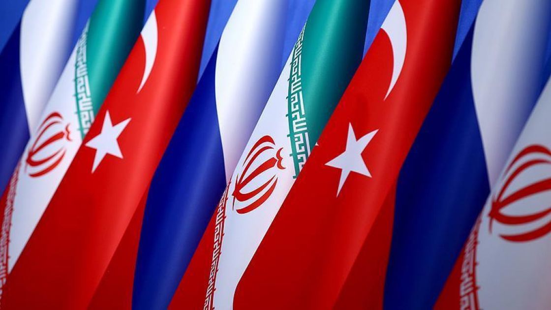 «تفاهم روسي تركي إيراني لاعتماد العملات المحلية بالتجارة»